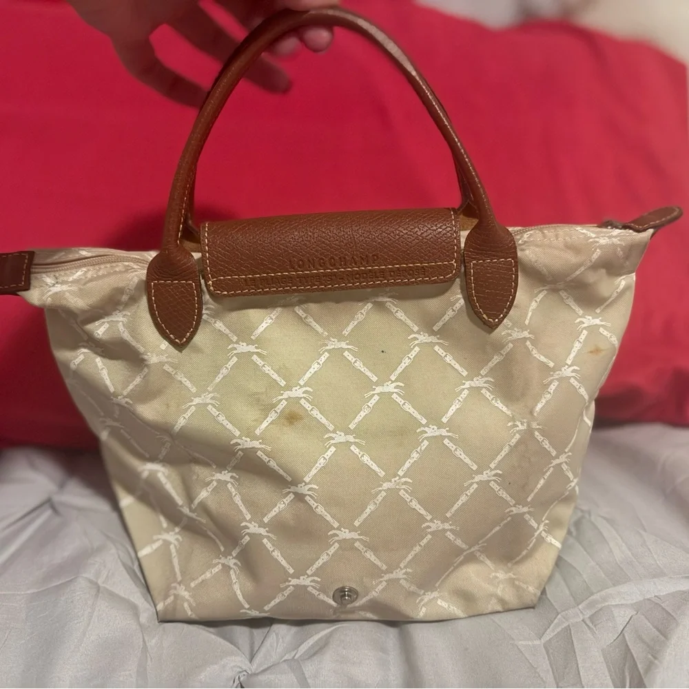 Longchamp Le Pliage Tote - Picture 2 of 10